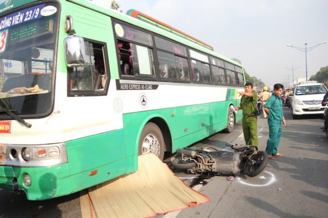 Tin Tuc Tong Hop Tai nạn giao thông với xe buýt một người chết tại chỗ